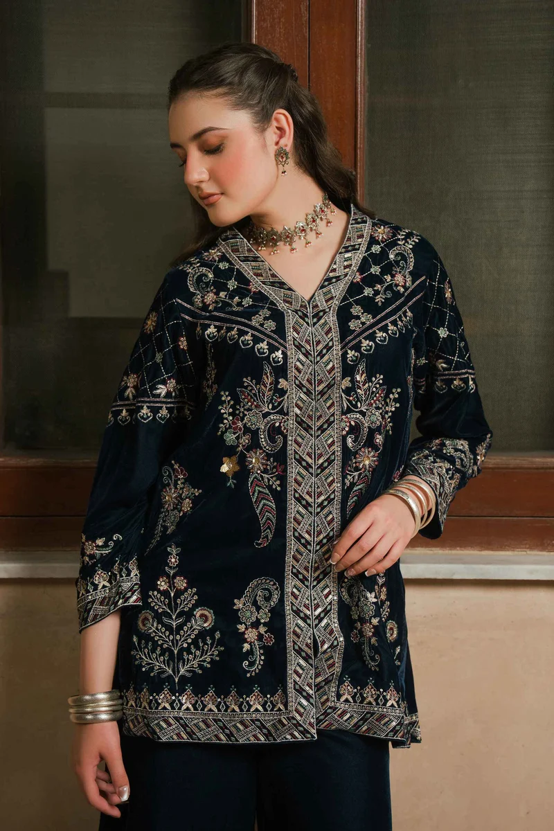 ST2JTE-LUXE26WV1-1-_1_f0cfb2be-ad33-4cca-94e0-172d5cb3b568 2 Piece - Embroidered Suit - Image 1